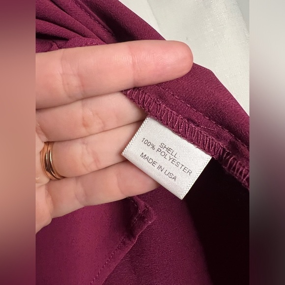 WAYF Raspberry Maroon Surplice Cami Blouse XS - Picture 7 of 9